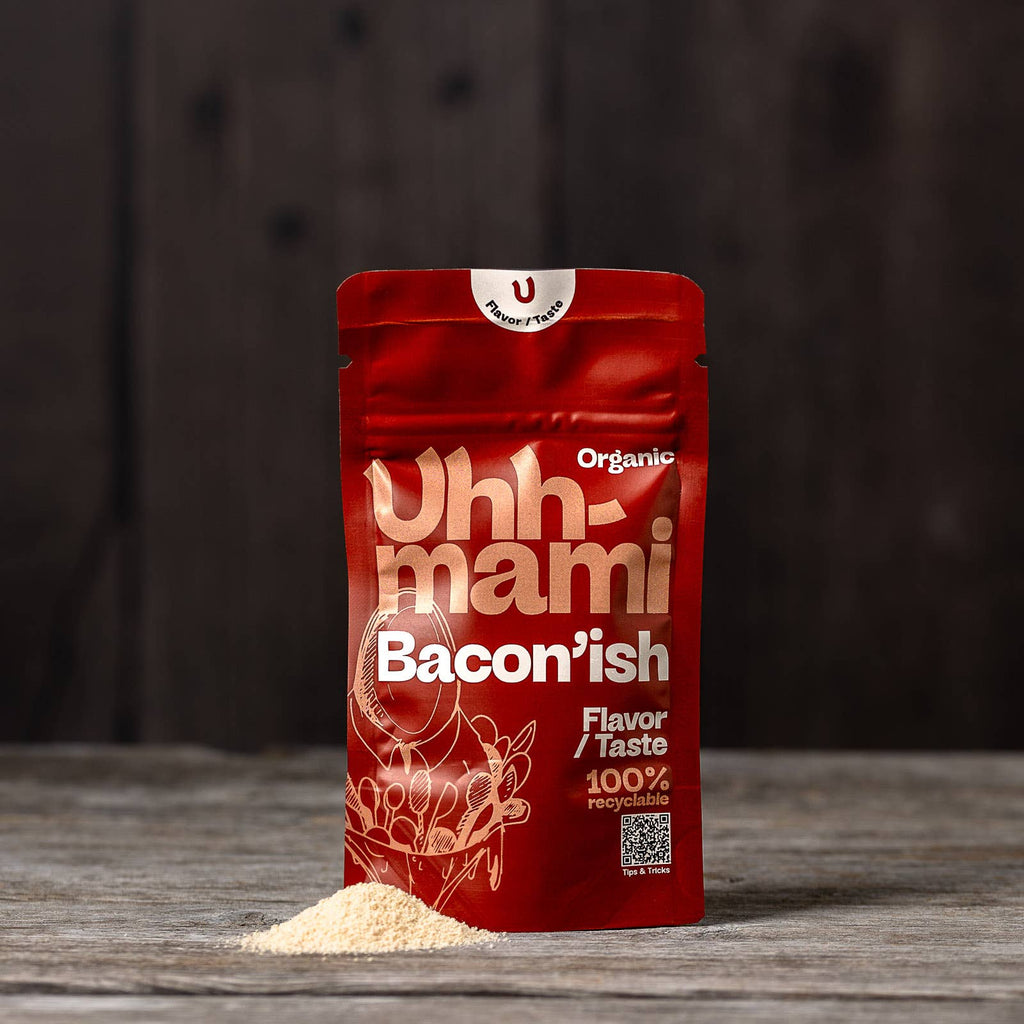 Uhhmami BACON'ISH 40g package with crispy bacon-flavored snack, showing the product's packaging and branding.