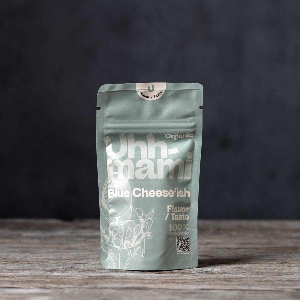 Uhhmami Blue Cheese'ish 40g, creamy blue cheese spread in a small jar with a blue-tinted label and cheese crumbles.